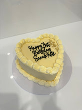 Load image into Gallery viewer, Vintage Heart Cake (any colour theme!)