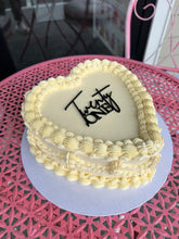 Load image into Gallery viewer, Vintage Heart Cake (any colour theme!)