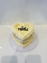 Load image into Gallery viewer, Vintage Heart Cake (any colour theme!)