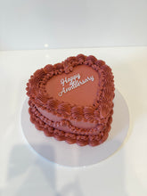 Load image into Gallery viewer, Vintage Heart Cake (any colour theme!)
