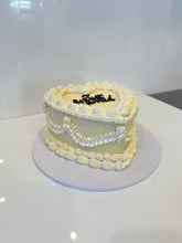 Load image into Gallery viewer, Vintage Heart Cake (any colour theme!)
