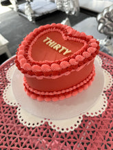 Load image into Gallery viewer, Scalloped Acrylic Cake Stand - Medium (pick your colour!)