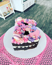Load image into Gallery viewer, Letter Cake - Any Colour Theme