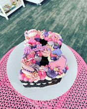 Load image into Gallery viewer, Letter Cake - Any Colour Theme