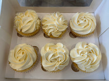 Load image into Gallery viewer, Custom Cupcakes
