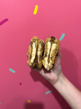 Load image into Gallery viewer, Father&#39;s Day NYC Cookies - 6 Pack
