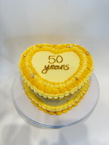 Vintage Heart Cake (any colour theme!)