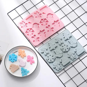 Christmas 12 Cavity Mould Set