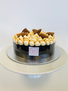 Party on the top Cake - Caramel